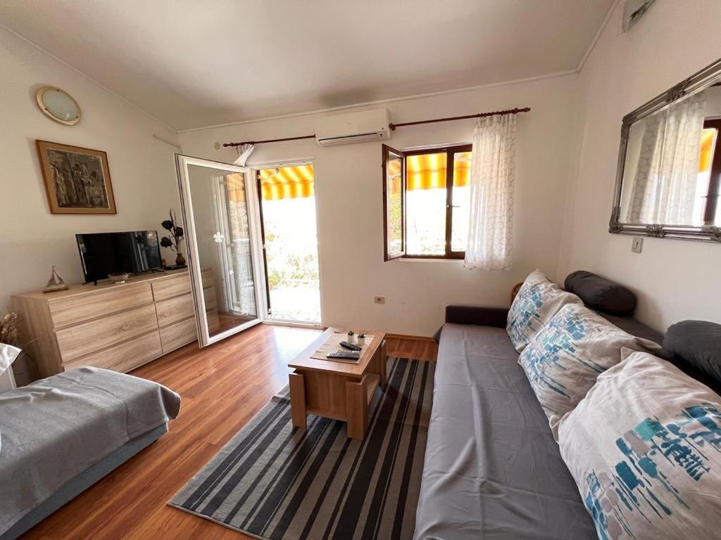 Apartments Valentinovo Klenovica Dış mekan fotoğraf